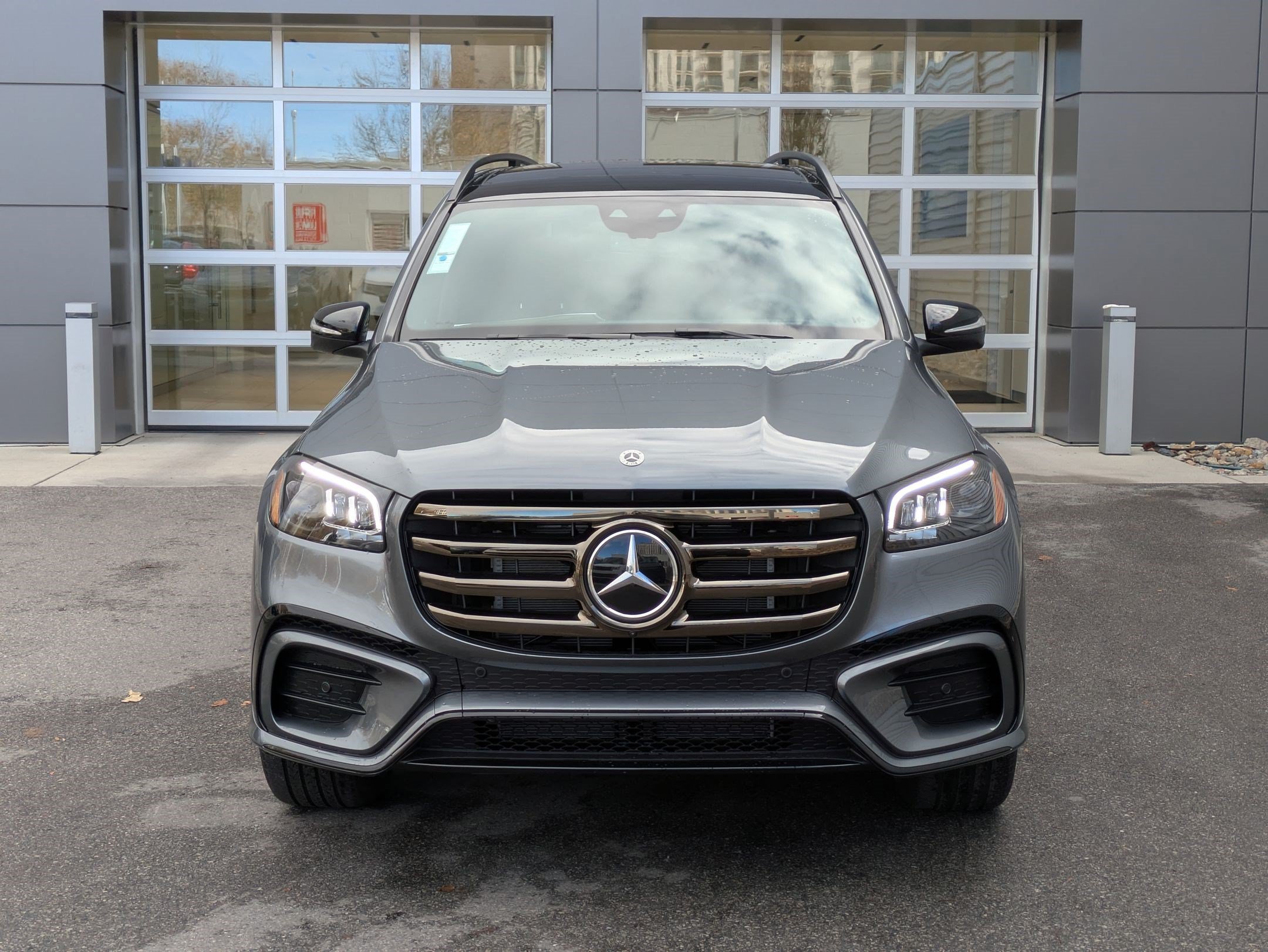 Used 2026 Mercedes-Benz GLS 580 4MATIC image 8