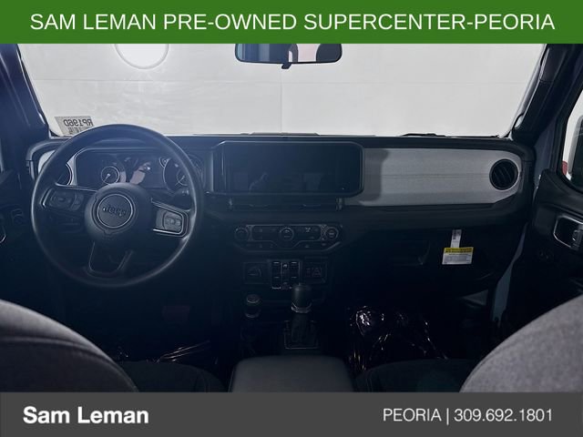 Used 2025 Jeep Gladiator Sport image 20