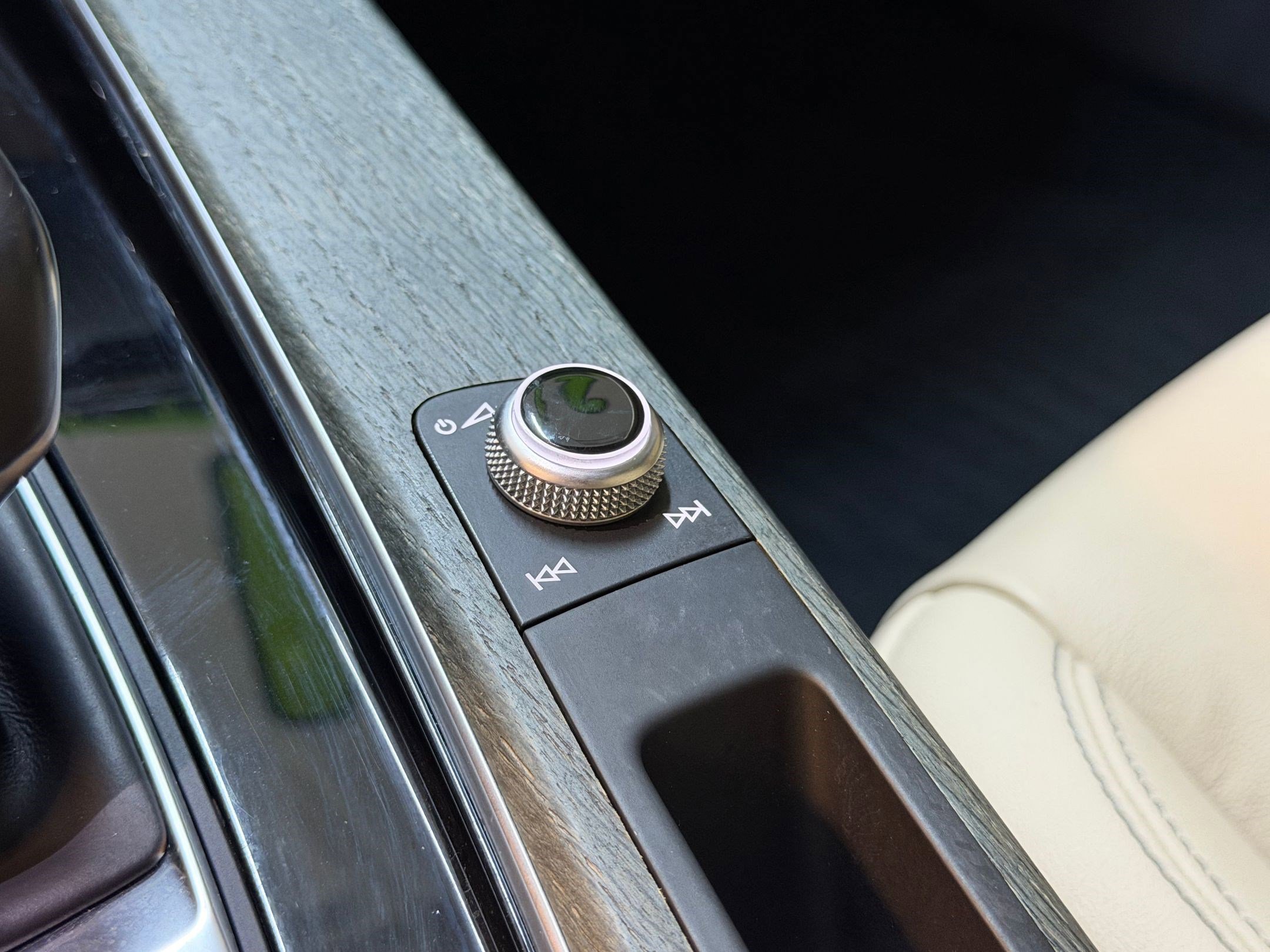 Used 2021 Audi A4 2.0T Premium w/ Convenience Package image 37