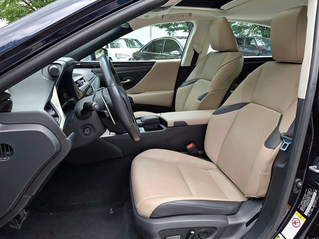 Used 2019 Lexus ES 350 w/ Premium Package FWD image 13