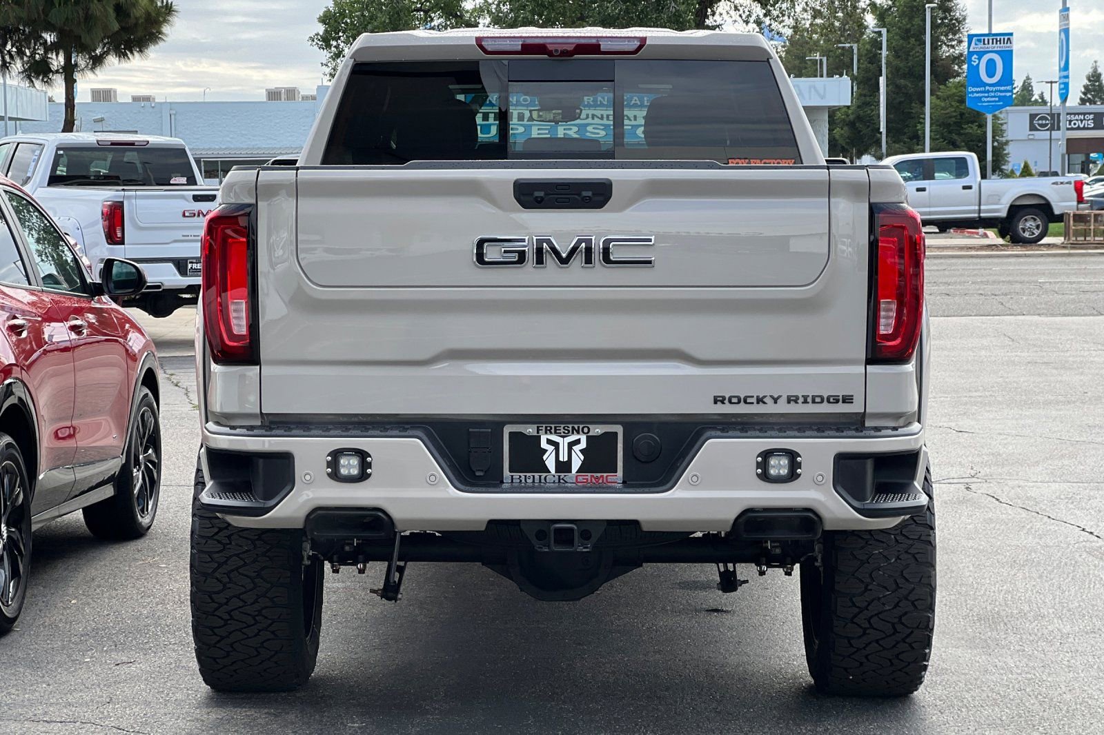 New 2026 GMC Sierra 1500 AT4 w/ AT4 Premium Package AWD/4WD image 6