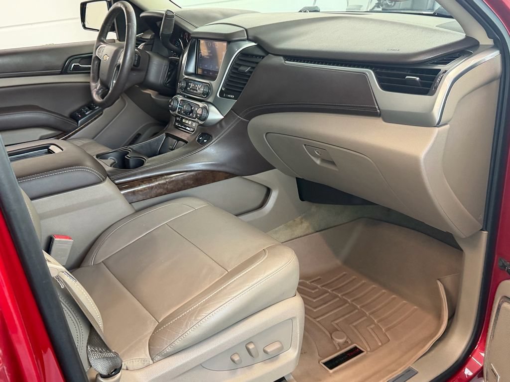 Used 2015 Chevrolet Tahoe LT w/ Luxury Package RWD image 15
