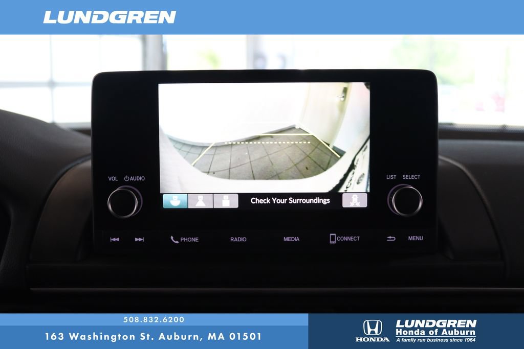 Used 2025 Honda Pilot Sport image 24