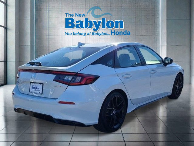 Used 2023 Honda Civic Sport image 6