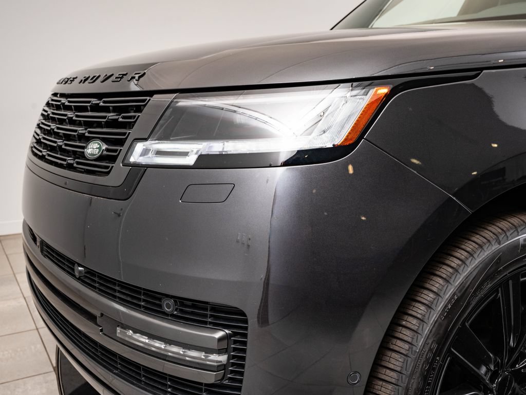 New 2026 Land Rover Range Rover SE AWD/4WD image 3