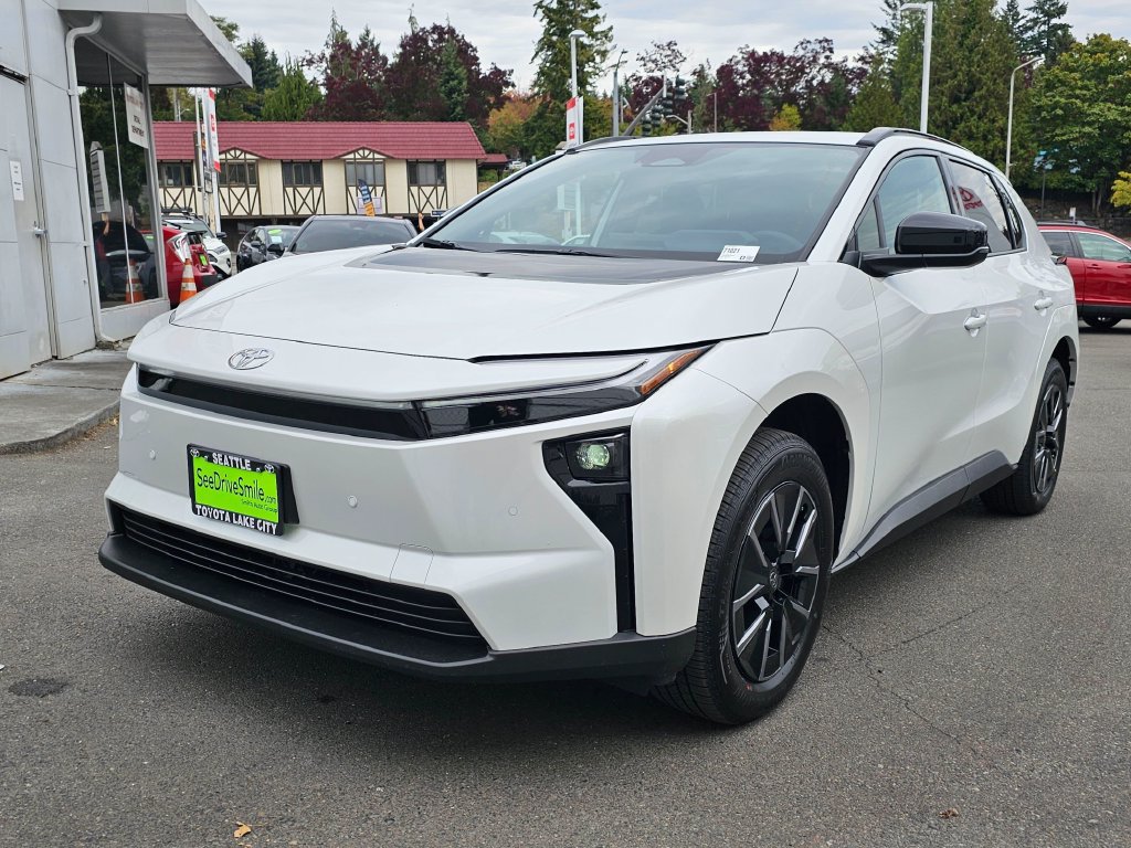 New 2026 Toyota bZ FWD image 3