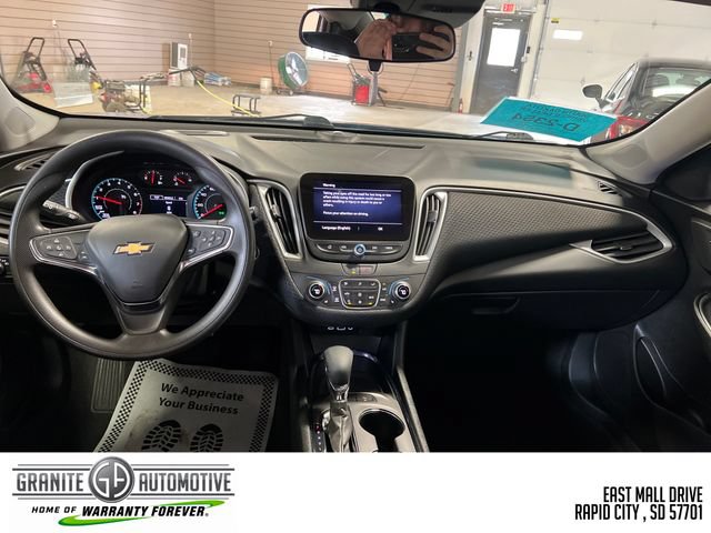 Used 2024 Chevrolet Malibu LT FWD image 12