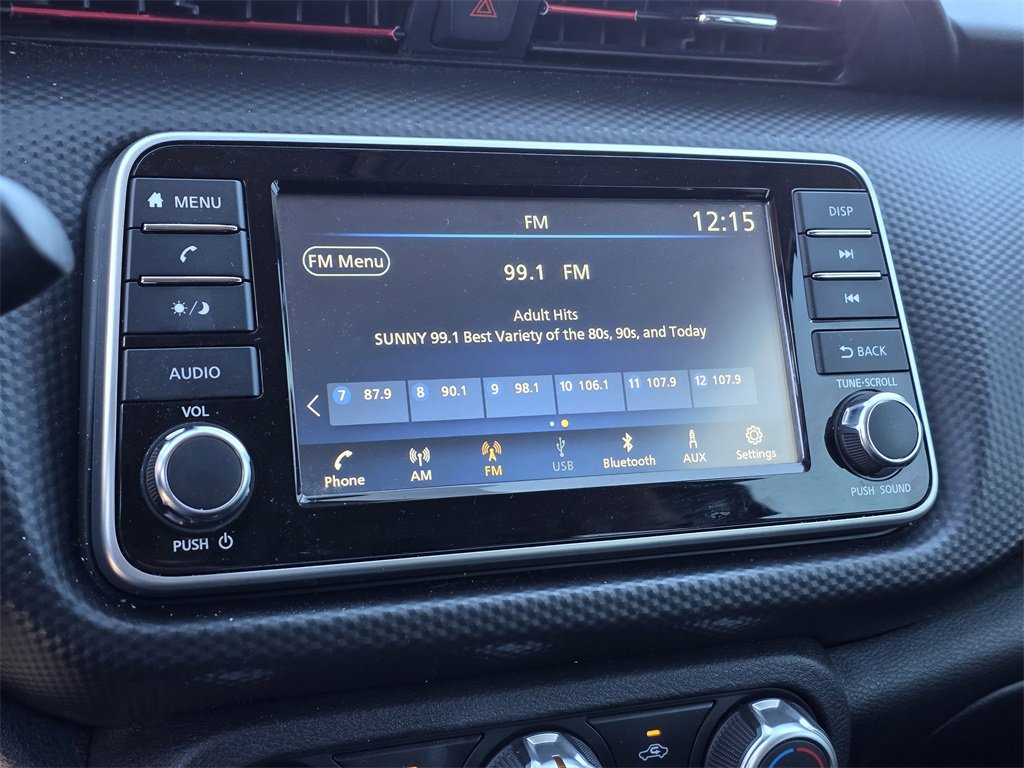 Used 2022 Nissan Kicks S image 16