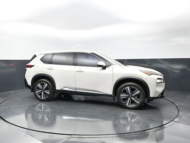 Used 2023 Nissan Rogue SL w/ SL Premium Package FWD image 6