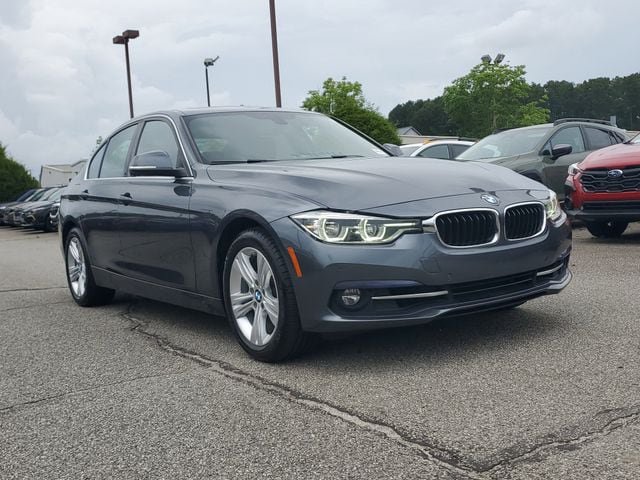Used 2017 BMW 330i Sedan RWD image 36
