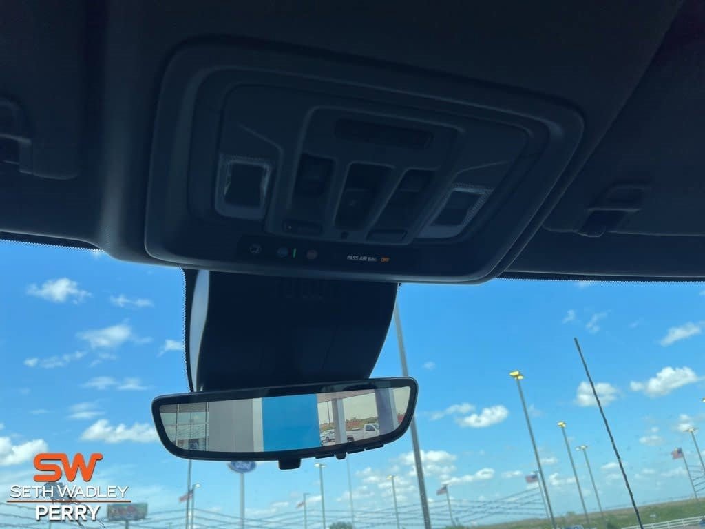 New 2025 GMC Sierra 2500 Denali w/ Denali Reserve Package image 32