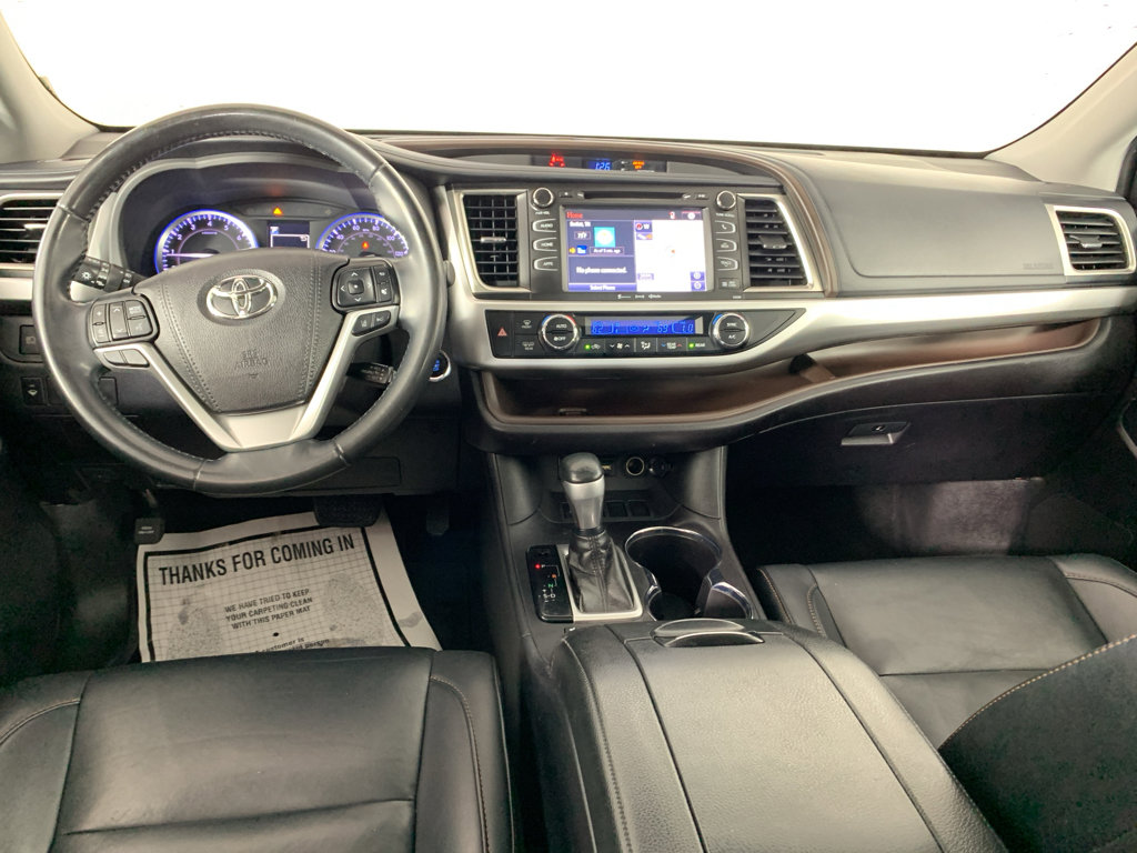 Used 2019 Toyota Highlander XLE image 36