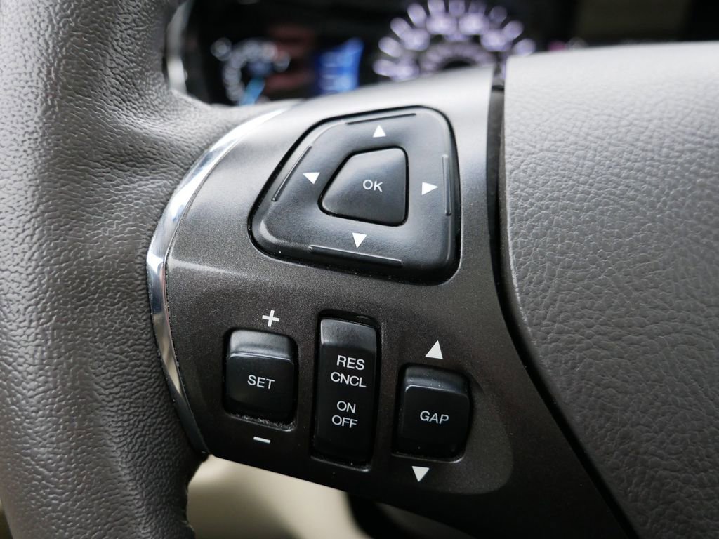 Used 2019 Lincoln MKT AWD image 23