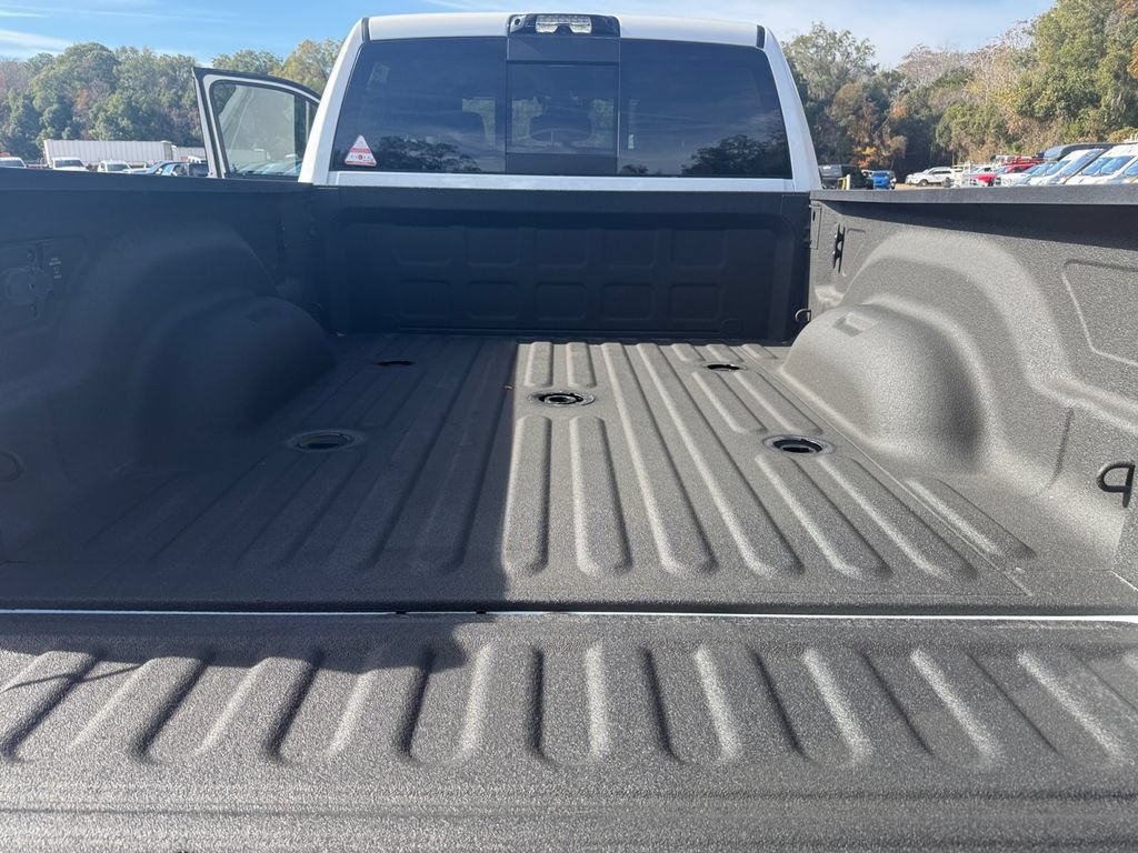 New 2025 RAM 2500 Laramie AWD/4WD image 30