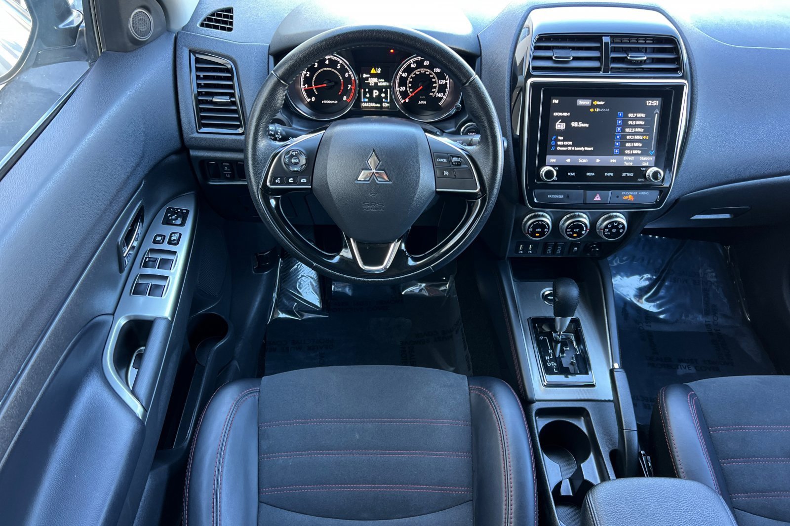 Used 2024 Mitsubishi Outlander Sport SE image 14