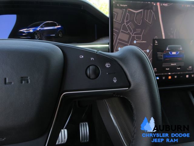 Used 2022 Tesla Model X image 14