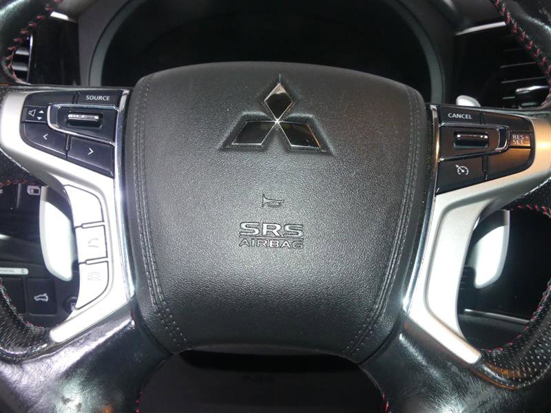 Used 2022 Mitsubishi Outlander SEL AWD/4WD image 31