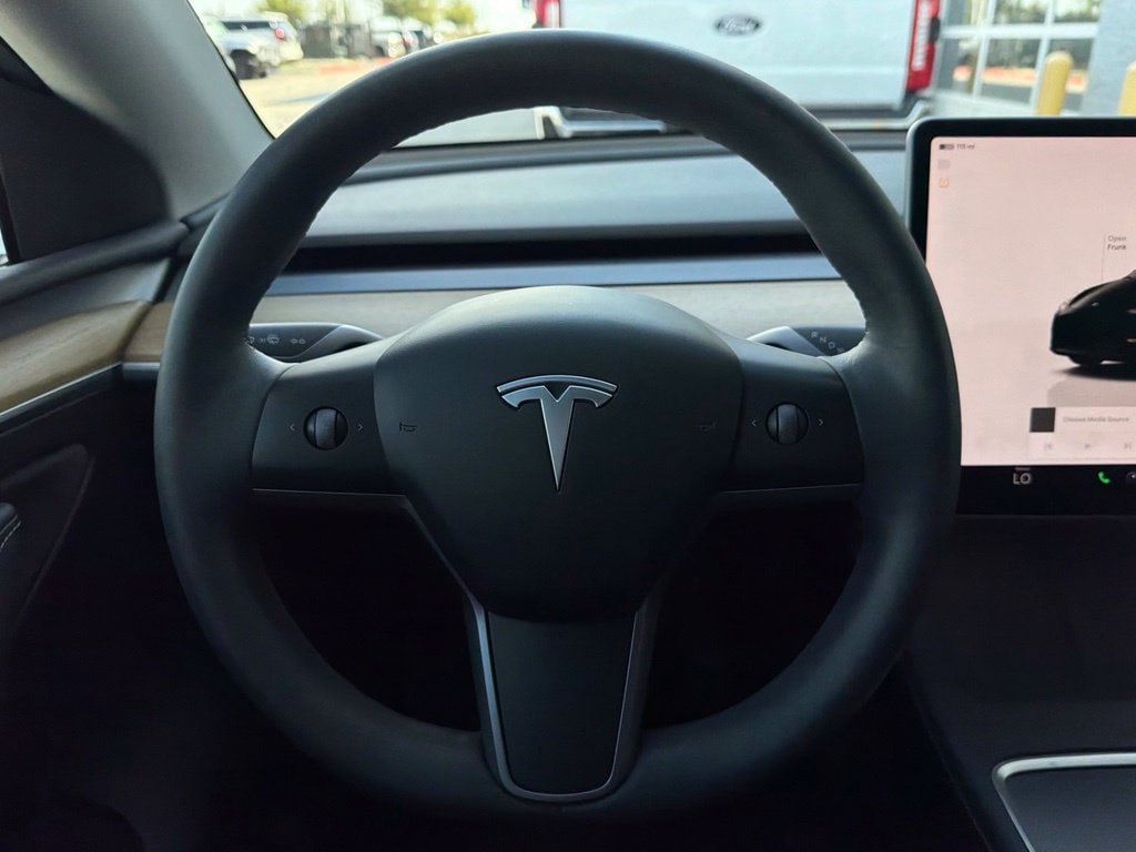 Used 2023 Tesla Model Y Long Range AWD/4WD image 12