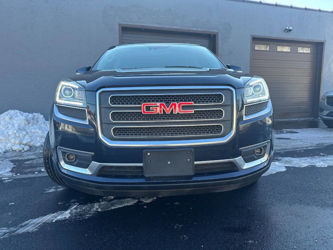 Used 2017 GMC Acadia Limited SLT image 2