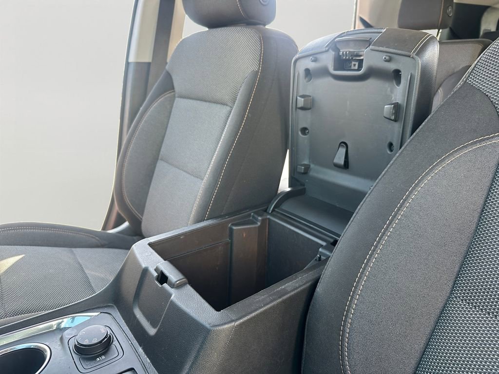 Used 2018 Chevrolet Traverse LT image 5