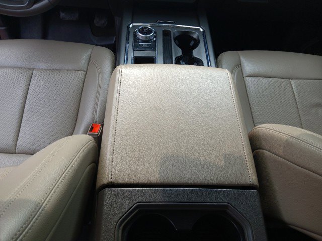 Used 2020 Ford Expedition XLT w/ Equipment Group 201A image 17