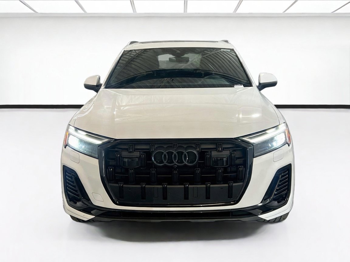 Used 2025 Audi Q7 2.0T Premium Plus AWD/4WD image 2