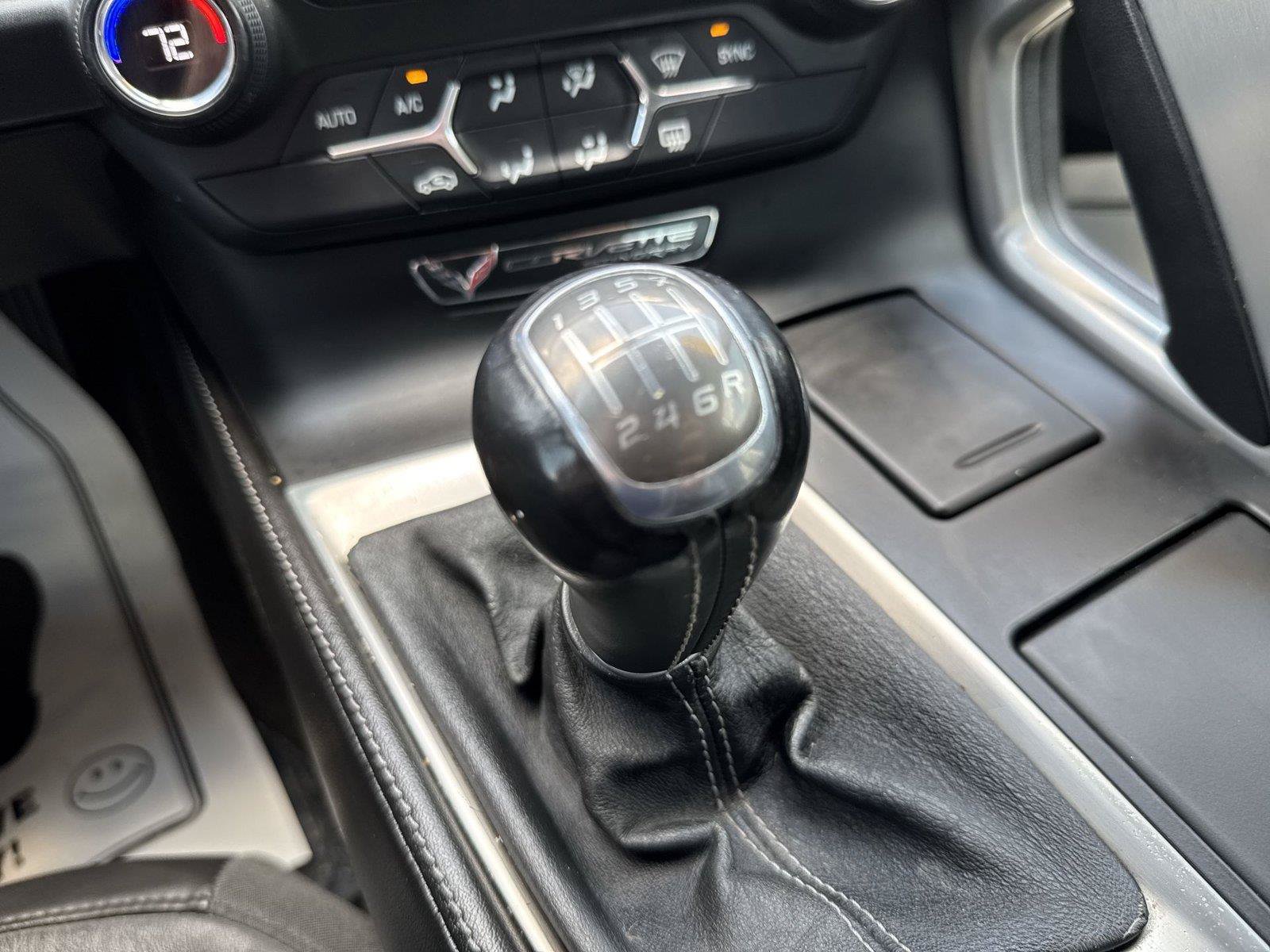 Used 2014 Chevrolet Corvette Stingray Coupe RWD image 18