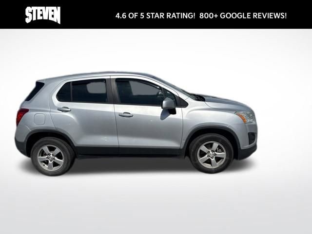 Used 2016 Chevrolet Trax LS AWD/4WD image 9