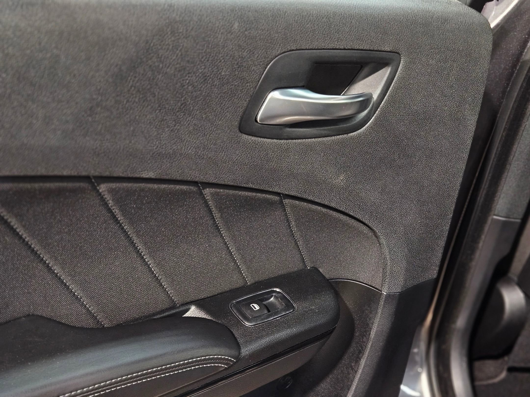 Used 2023 Dodge Charger R/T w/ Blacktop Package image 36