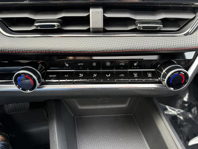 New 2026 Chevrolet Equinox RS image 23