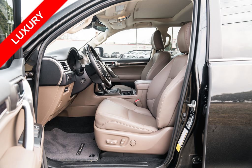 Used 2023 Lexus GX 460 Premium AWD/4WD image 25