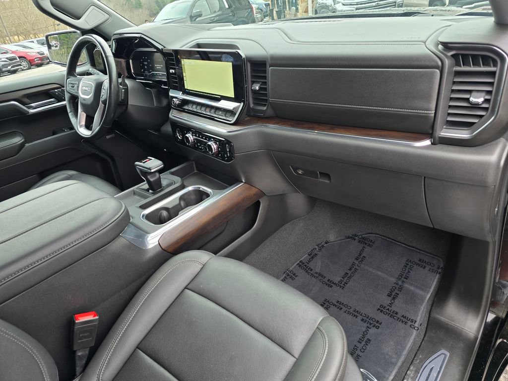 Used 2023 GMC Sierra 1500 SLT w/ SLT Convenience Package AWD/4WD image 30