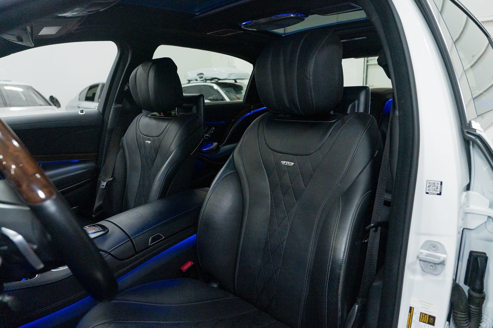 Used 2016 Mercedes-Benz Maybach S 600 image 24