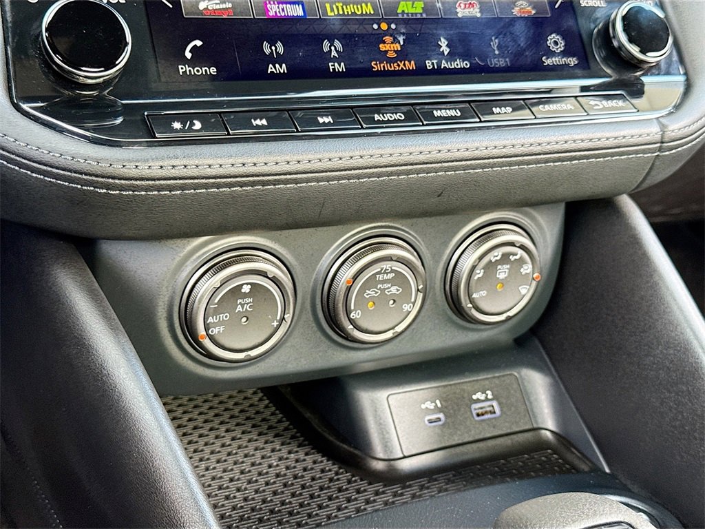 Used 2024 Nissan Z Performance w/ Floor Mat Package image 21