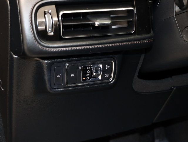 Used 2021 Lincoln Aviator Reserve w/ Equipment Group 201A AWD/4WD image 28