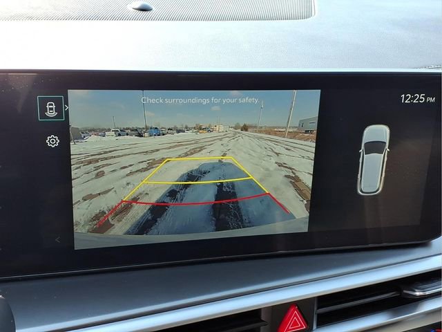 Used 2024 Kia Sorento S AWD/4WD image 9