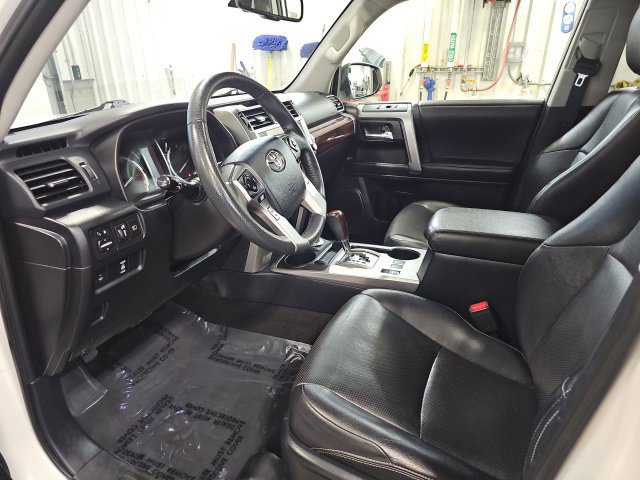 Used 2020 Toyota 4Runner Limited AWD/4WD image 15