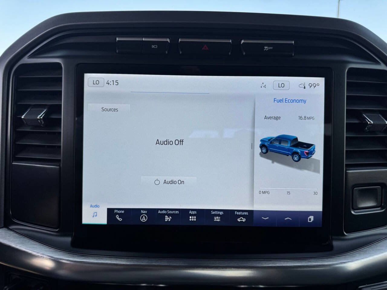 Used 2022 Ford F150 Lariat image 26