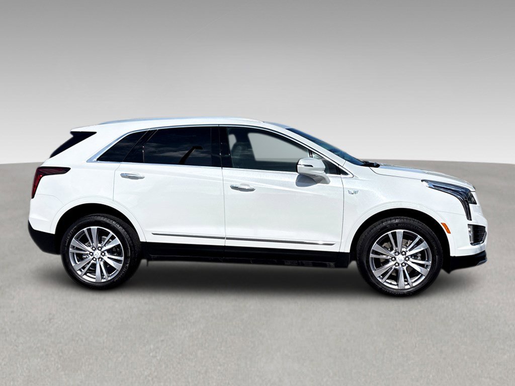 Certified 2024 Cadillac XT5 Premium Luxury FWD image 23
