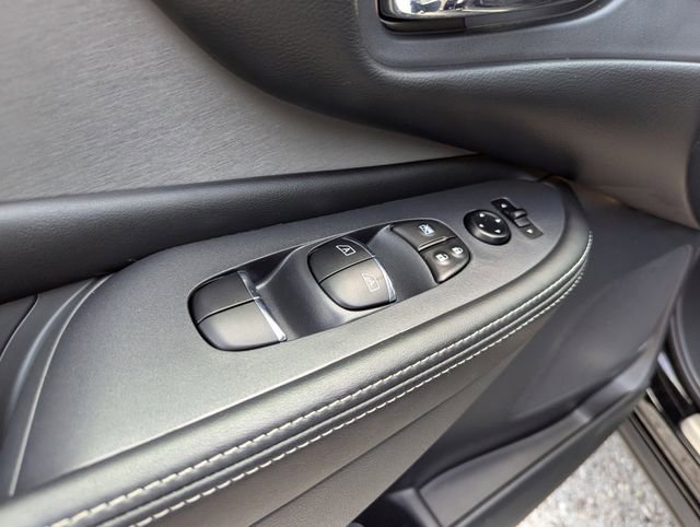 Certified 2024 Nissan Murano SL image 19