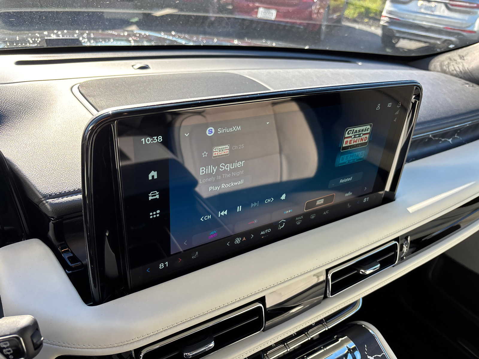 New 2026 Lincoln Aviator Black Label w/ Dynamic Handling Package image 21