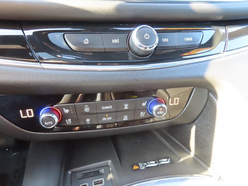 Used 2023 Buick Enclave Avenir w/ Trailering Package, 5000 lbs. AWD/4WD image 21