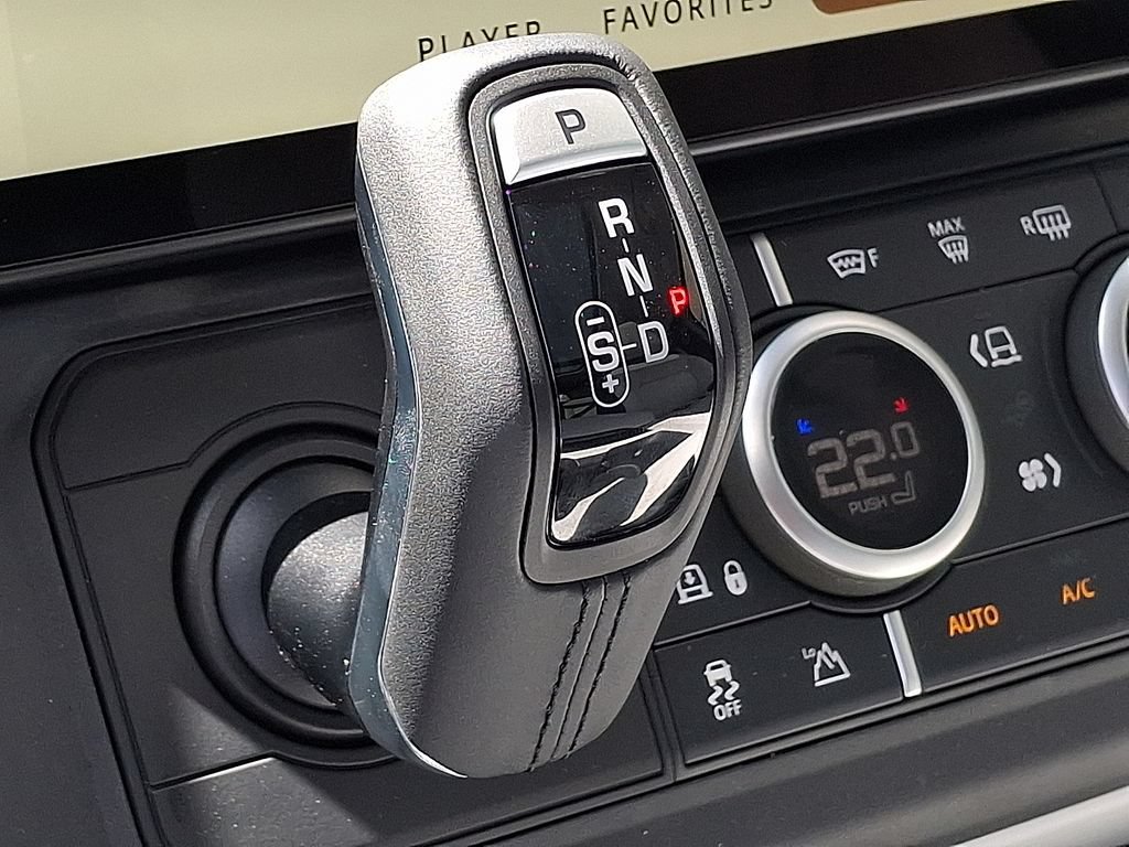New 2026 Land Rover Defender 110 S AWD/4WD image 13