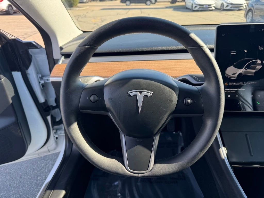 Used 2020 Tesla Model 3 Long Range image 11