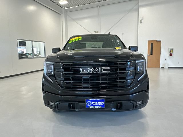 Used 2024 GMC Sierra 1500 Elevation w/ X31 Off-Road Package AWD/4WD image 3