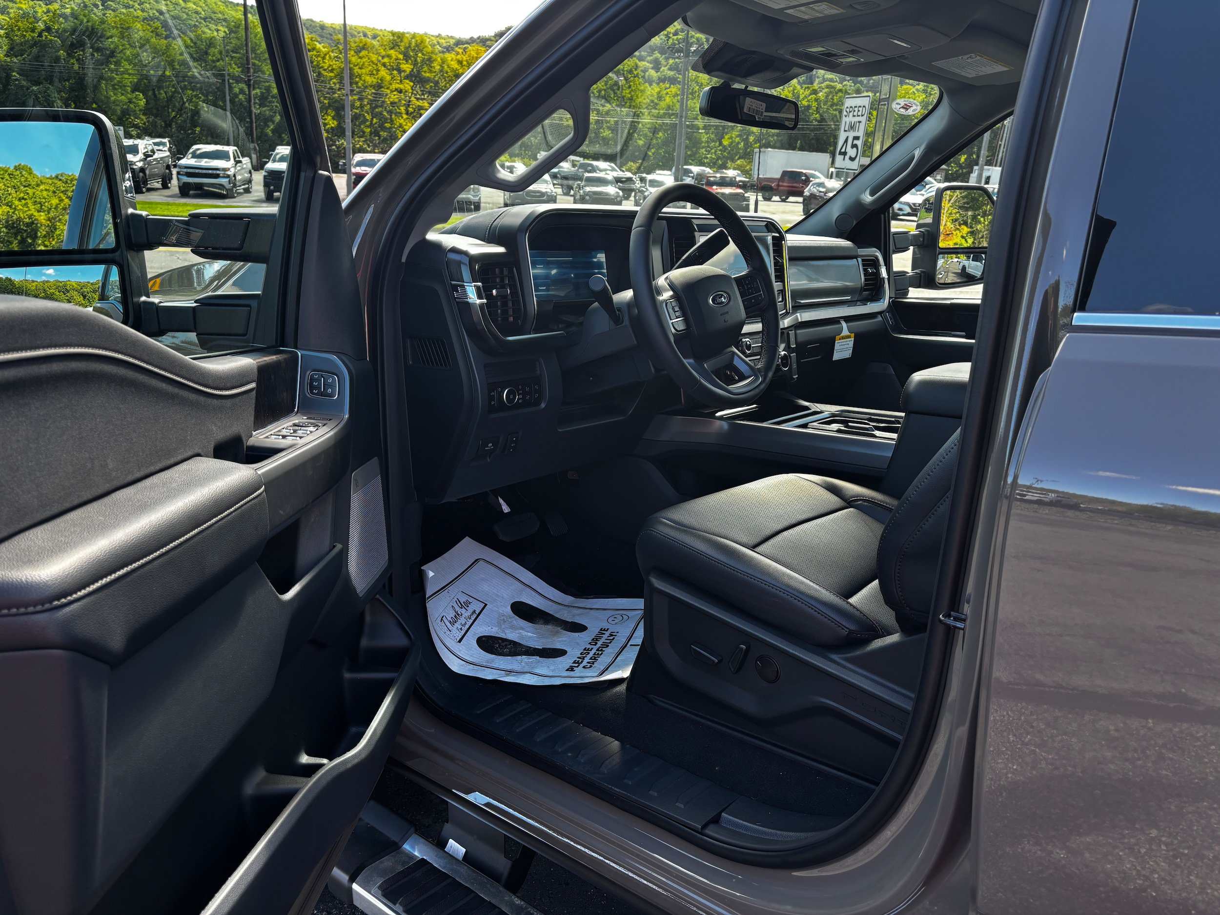 New 2026 Ford F250 Lariat w/ Lariat Premium Package AWD/4WD image 12