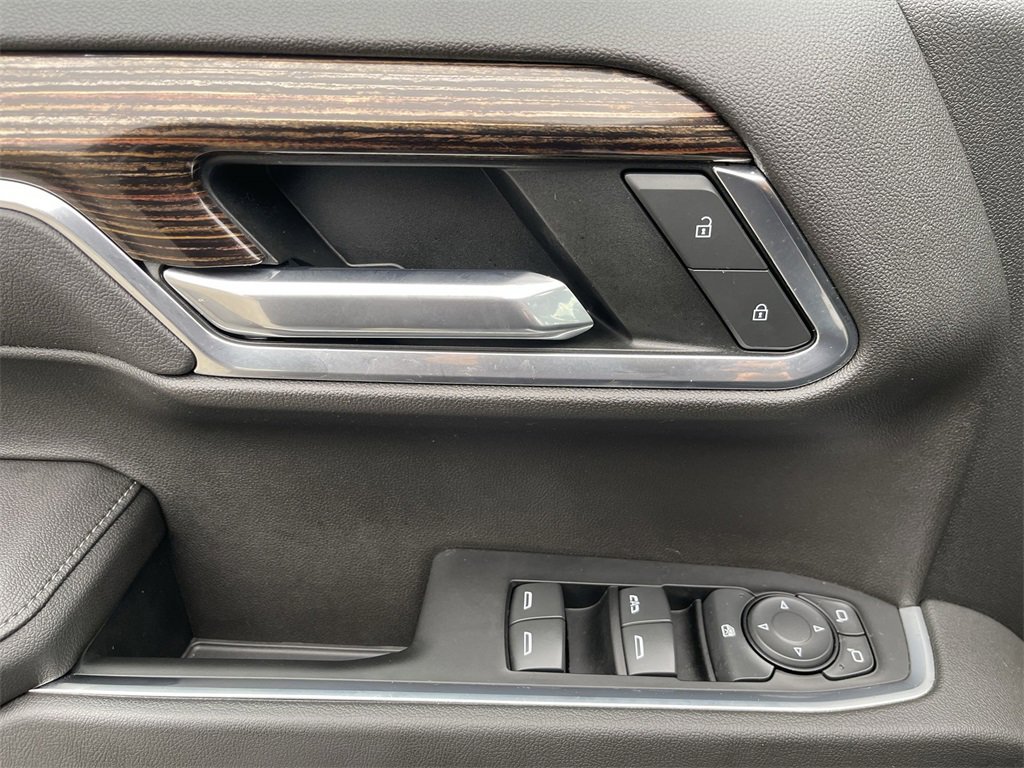 Used 2022 GMC Sierra 1500 Elevation w/ LPO, Elevation Black Package image 23