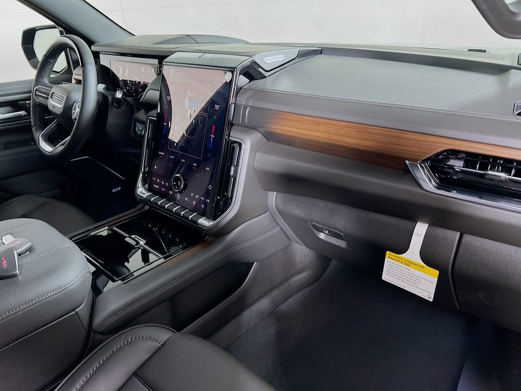 New 2026 GMC Yukon XL Denali w/ Denali Reserve Package image 22