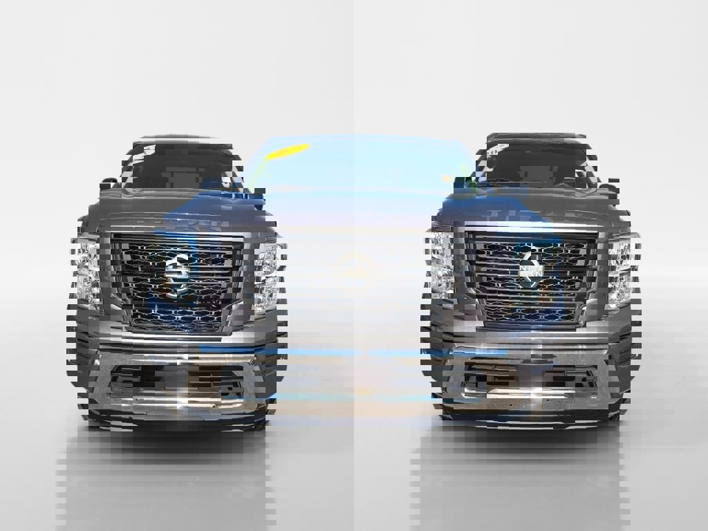 Used 2023 Nissan Titan SV image 8