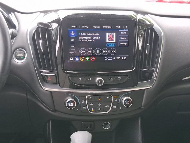 Used 2023 Chevrolet Traverse LT FWD image 23